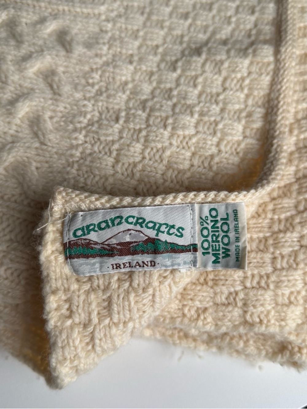 Aran Crafts Throw blanket 53"x59" Made in Ireland 100% Merino Wool Cream Knit - Picture 3 of 12